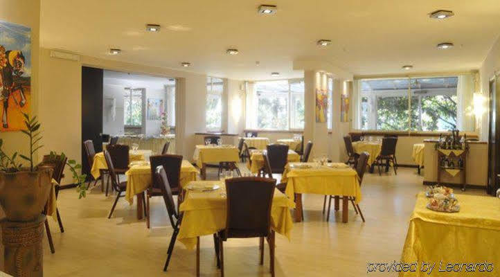 Nyala Suite Hotel San Remo Étterem fotó