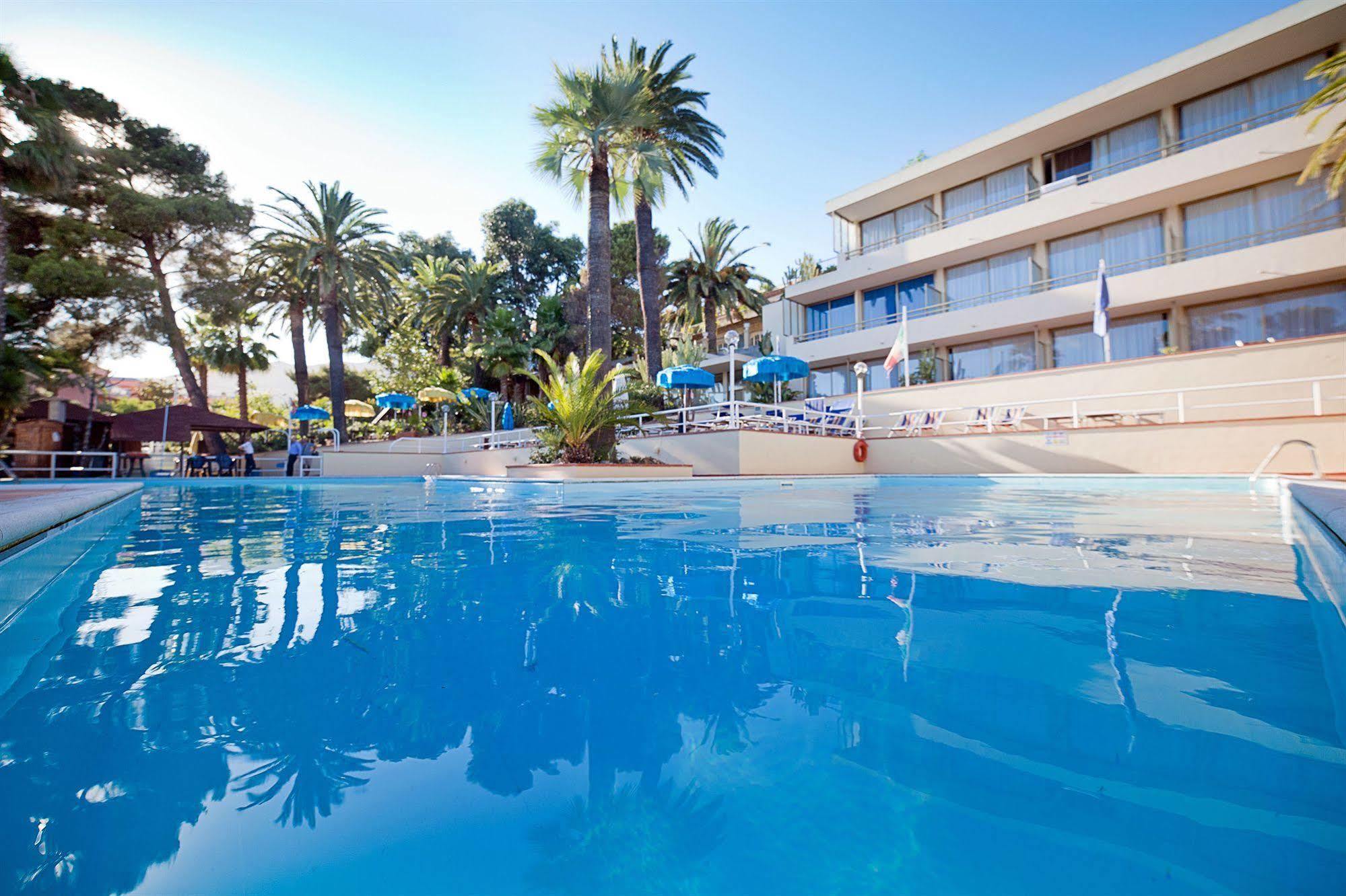 Nyala Suite Hotel San Remo Kültér fotó